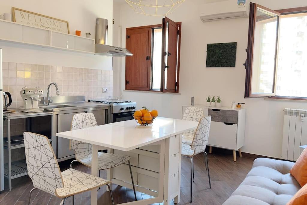 Molo Five Apartment Palermo Exterior photo
